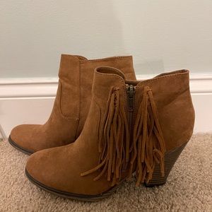 MIA booties Size 9